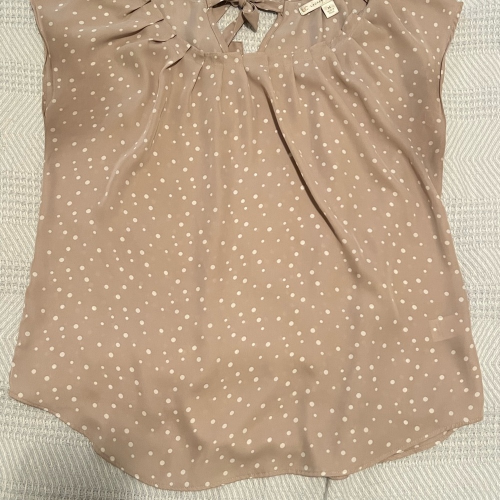 LC Lauren Conrad Taupe Polka Dot Top